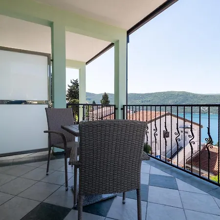 Гостевой дом & Leon Неум