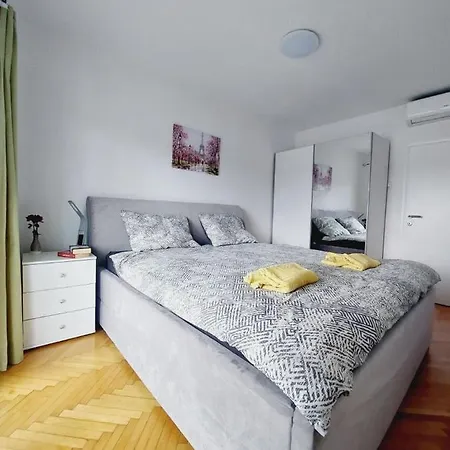 Гостевой дом & Leon