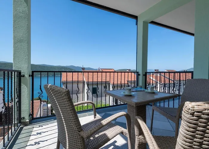 Apartments&rooms Leon Maison d'hôtes 3*